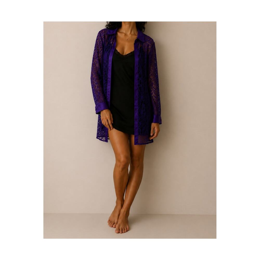 Vtg Victoria’s Secret Gold Label Lace Satin Sheer Button Down Duster Robe- M/L